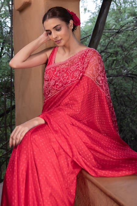 Ayaka Red Silk Organza, Viscose Embroidery Floral Saree at Aza Fashions Ayaka_Red Silk Organza, Viscose Embroidery Floral Saree _at_Aza_Fashions