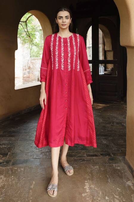 Buy_Ayaka_Red Viscose Tabby Hand Embroidered Floral Wines Round Tunic _Online_at_Aza_Fashions