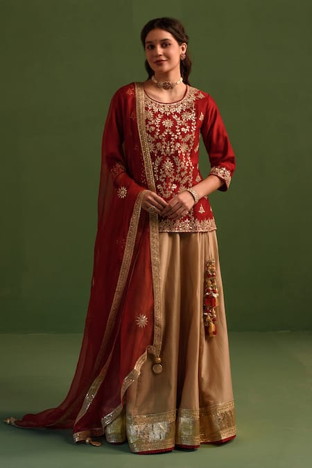 Kameez Red Chanderi Embroidery Gota Patti Round Neck Gul Kurta Lehenga Set 