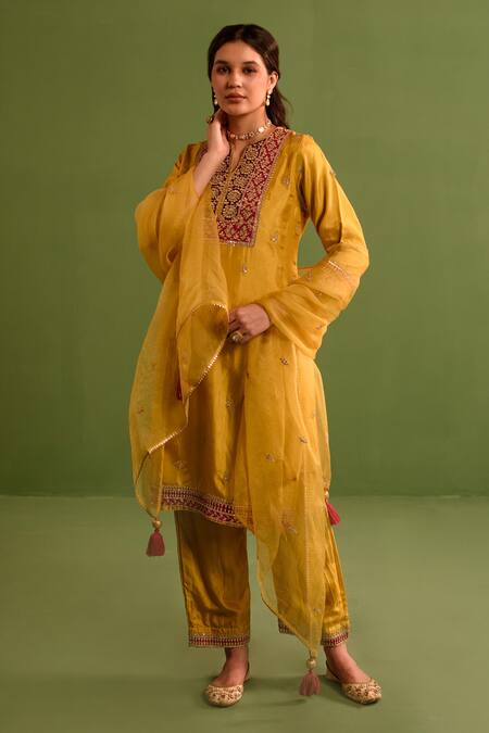 Buy_Kameez_Yellow Organza, Silk Embroidery, Lace, Tassels Gulbahar Marodi Kurta Pant Set _Online_at_Aza_Fashions