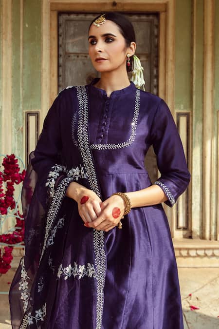 Maison Shefali Purple Chanderi , Organza Zari Vintage Zardozi A-line Kurta Set Online at Aza Fashions Maison Shefali_Purple Chanderi , Organza Zari Vintage Zardozi A-line Kurta Set _Online_at_Aza_Fashions