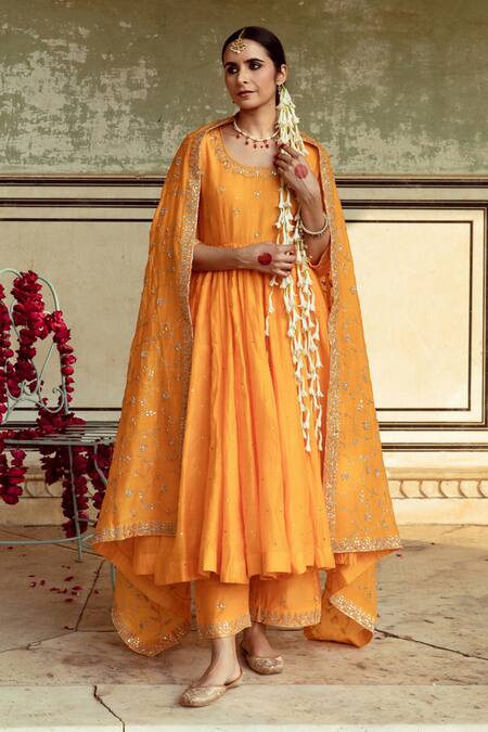 Buy Maison Shefali Yellow Chanderi Silk Gota Patti, Cut Work, Zardozi Detailed Kalidar Kurta Set Online at Aza Fashions Buy_Maison Shefali_Yellow Chanderi Silk Gota Patti, Cut Work, Zardozi Detailed Kalidar Kurta Set _Online_at_Aza_Fashions