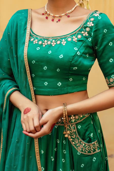 Buy Maison Shefali Green Satin, Silk, Chiffon Sequins, Mirrors, Work Detailed Lehenga Blouse Set Online at Aza Fashions Buy_Maison Shefali_Green Satin, Silk, Chiffon Sequins, Mirrors, Work Detailed Lehenga Blouse Set _Online_at_Aza_Fashions