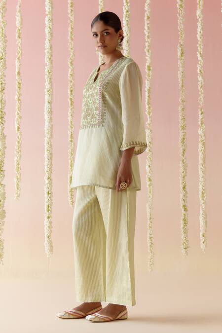 Buy Nero India Yellow Crepe, Chanderi Embroidery, Gota Floral Stripped Short Kurta Pant Set Online at Aza Fashions Buy_Nero India_Yellow Crepe, Chanderi Embroidery, Gota Floral Stripped Short Kurta Pant Set_Online_at_Aza_Fashions