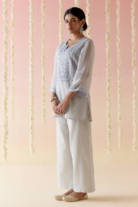 Buy_Nero India_Blue Crepe, Chanderi Embroidery, Lace Split Floral Yoke Short Kurta Pant Set_Online_at_Aza_Fashions