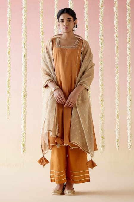Nero India Brown Kurta And Pant Chanderi Embroidered Aari Geometric Cheeta Set