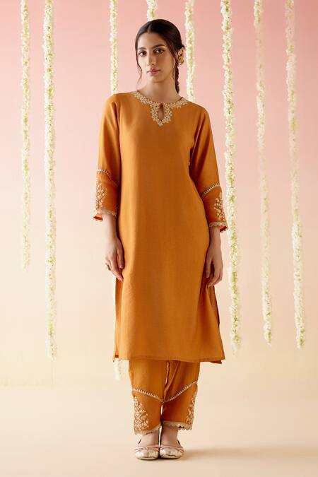 Buy_Nero India_Orange Chanderi, Viscose Embroidery, Tassels Dori Straight Kurta Pant Set