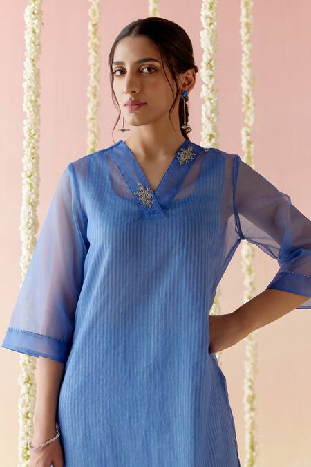 Buy_Nero India_Blue Viscose, Organza, Crepe Embroidery V-neck Knot Kurta And Pant Set_Online_at_Aza_Fashions