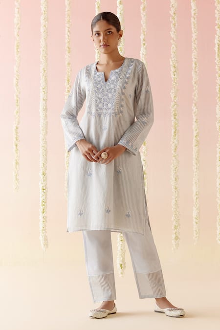 Nero India Lace Embroidered Kurta & Pant Set 