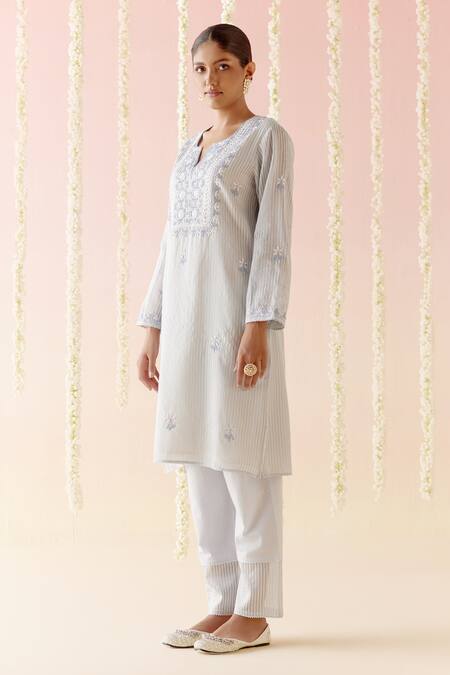 Nero India Blue Crepe, Chanderi Lace, Embroidery Split V-neck Kurta And Pant Set Online at Aza Fashions Nero India_Blue Crepe, Chanderi Lace, Embroidery Split V-neck Kurta And Pant Set _Online_at_Aza_Fashions