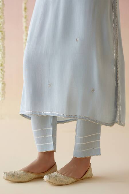 Shop Nero India Blue Tissue Lace, Embroidery V-neck Aari Kurta With Pant Online at Aza Fashions Shop_Nero India_Blue Tissue Lace, Embroidery V-neck Aari Kurta With Pant _Online_at_Aza_Fashions