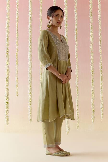 Nero India Green Tissue Diamonds, Embroidery Split V-neck Lace Anarkali And Pant Set Online at Aza Fashions Nero India_Green Tissue Diamonds, Embroidery Split V-neck Lace Anarkali And Pant Set _Online_at_Aza_Fashions