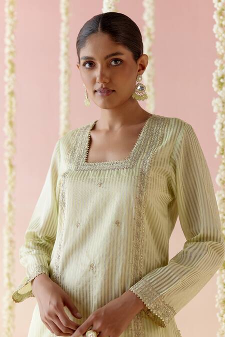 Shop Nero India Green Crepe, Chanderi Lace, Embroidery Square Neck Aari Kurta Set Online at Aza Fashions Shop_Nero India_Green Crepe, Chanderi Lace, Embroidery Square Neck Aari Kurta Set _Online_at_Aza_Fashions