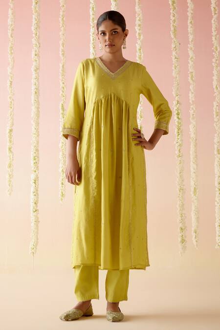 Shop Nero India Yellow Chanderi Gota Patti, Embroidery V-neck Lace Kurta With Pant Online at Aza Fashions Shop_Nero India_Yellow Chanderi Gota Patti, Embroidery V-neck Lace Kurta With Pant _Online_at_Aza_Fashions
