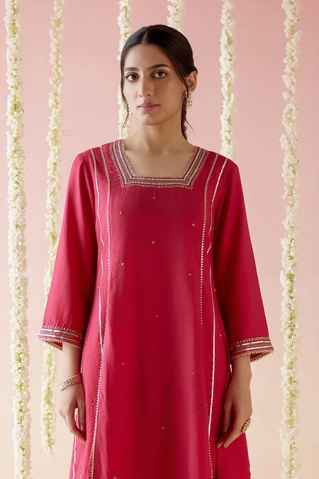 Nero India Pink Chanderi Gota Patti, Embroidery Collared Lace Aari Kurta And Pant Set Online at Aza Fashions Nero India_Pink Chanderi Gota Patti, Embroidery Collared Lace Aari Kurta And Pant Set _Online_at_Aza_Fashions