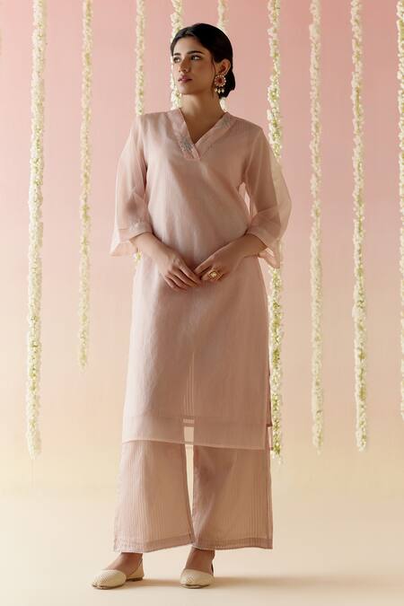 Nero India Pink Viscose, Organza Lace, Embroidery V-neck French Knot Kurta And Pant Set at Aza Fashions Nero India_Pink Viscose, Organza Lace, Embroidery V-neck French Knot Kurta And Pant Set _at_Aza_Fashions