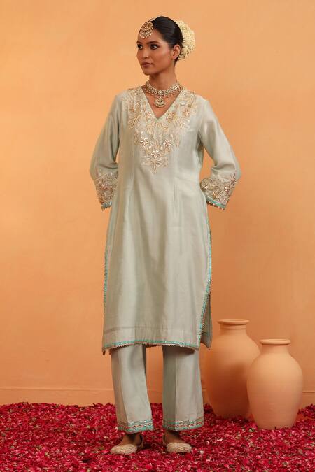 Buy_Swati Wadhwani Couture_Blue Organza, Chanderi Pearls, Gota Patti V-neck Noor Detailed Kurta Set _Online_at_Aza_Fashions