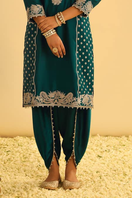 Buy Sheetal Batra Emerald Green Silk, Chanderi, Aabish Floral Embroidered Kurta And Dhoti Pant Set Buy_Sheetal Batra_Emerald Green Silk, Chanderi, Aabish Floral Embroidered Kurta And Dhoti Pant Set