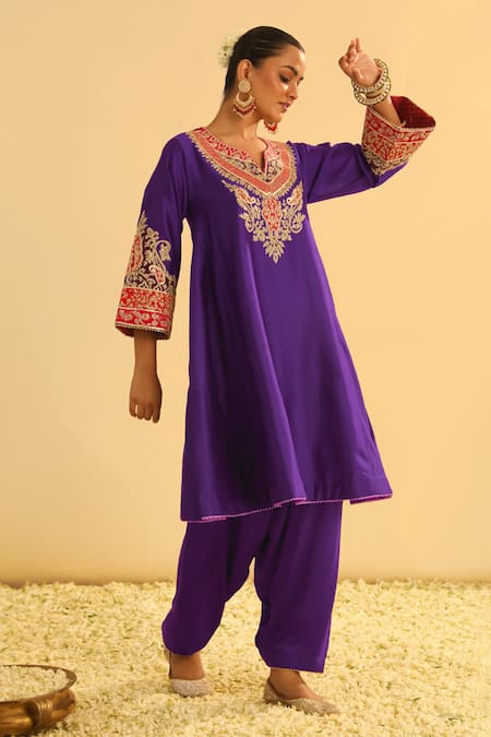 Buy_Sheetal Batra_Purple Silk, Chanderi, Bamboo, Mehrish Kashmiri Tilla Kalidar Kurta And Pant Set _Online_at_Aza_Fashions