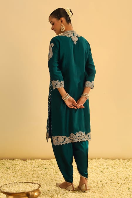 Sheetal Batra Aabish Floral Embroidered Kurta & Dhoti Pant Set 