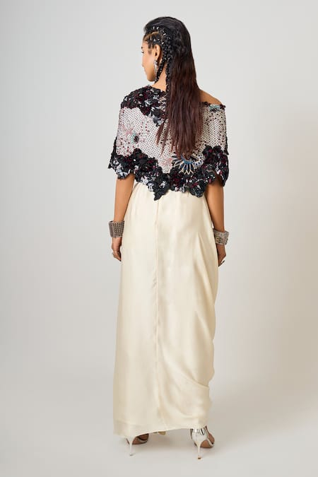 Nupur Kanoi Sequin Floral Embellished Cape With Pre-Draped Skirt Saree 