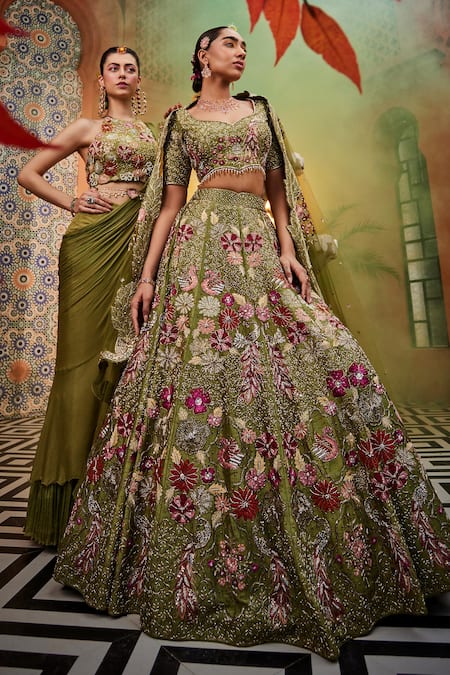 Show Shaa Green Silk, Net Tassels, Embroidery Sweetheart Neck Floral Bridal Lehenga Set at Aza Fashions Show Shaa_Green Silk, Net Tassels, Embroidery Sweetheart Neck Floral Bridal Lehenga Set _at_Aza_Fashions