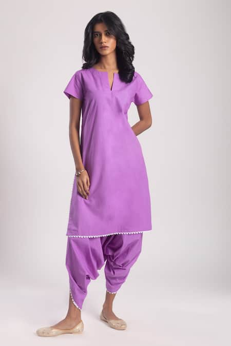 Avaha Reva Plain Kurta With Dhoti Pant 