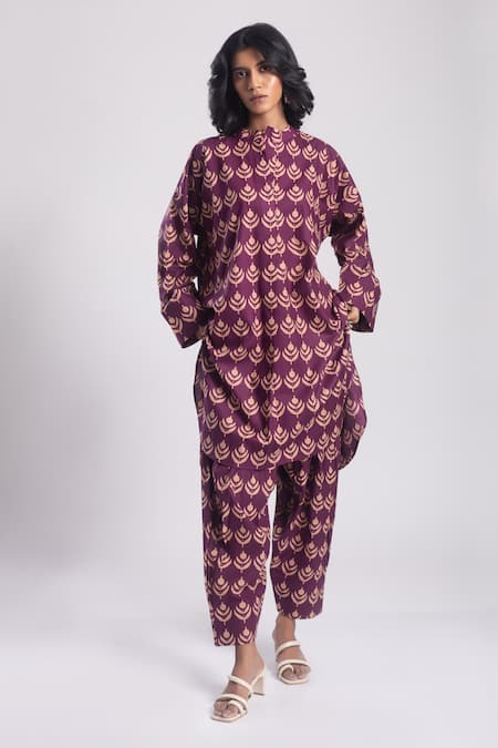 Avaha Purple Cotton Print Floral Notched Neck Hamsika Pathani Kurta And Pant Set 