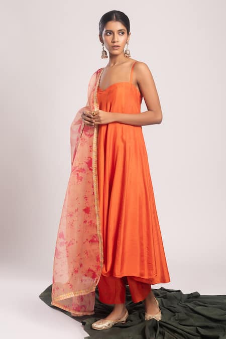 Shop_Tuli_Peach Organza Embroidery Gramika Printed Dupatta _at_Aza_Fashions