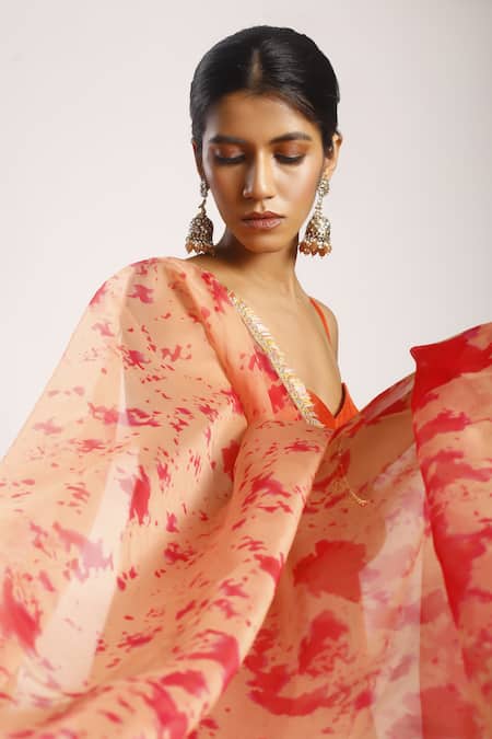 Buy_Tuli_Peach Organza Embroidery Gramika Printed Dupatta _Online_at_Aza_Fashions