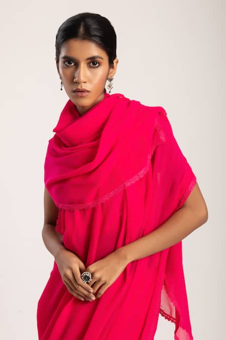 Buy_Tuli_Pink Georgette Patali Lace Embroidered Border Saree 