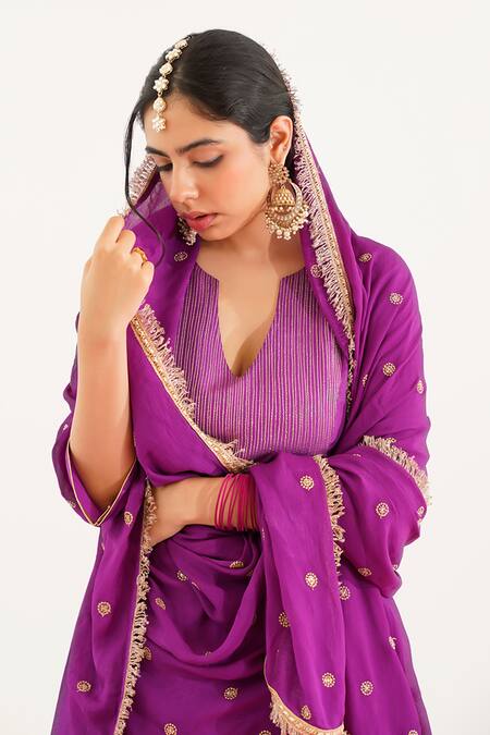 Tuli_Purple Georgette Embroidery Sudara Girija Thread Work Dupatta _Online_at_Aza_Fashions