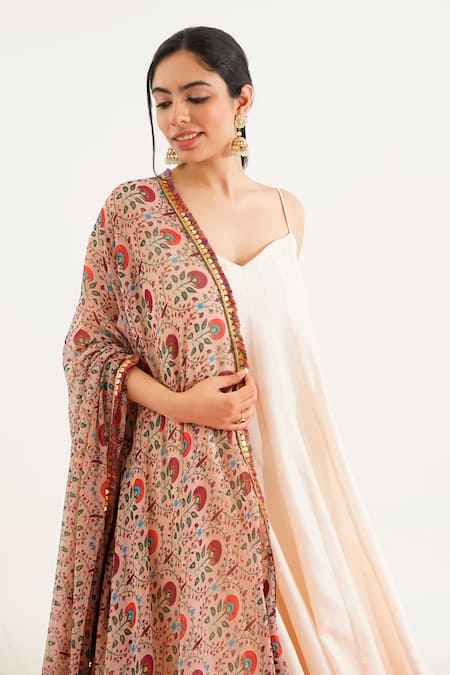 Buy_Tuli_Maroon Chiffon Embroidery Batasi Pushpa Floral Print Dupatta _Online_at_Aza_Fashions