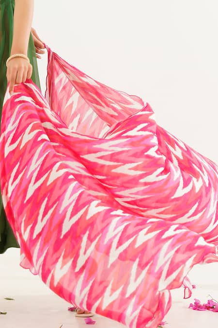 Tuli_Pink Chiffon Raga Meena Zigzag Print Dupatta _Online_at_Aza_Fashions