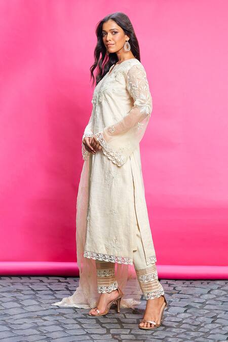 Priyanka Jain_Beige Cotton, Linen, Organza Embroidery, Pearls Floral Straight Kurta Pant Set _Online_at_Aza_Fashions