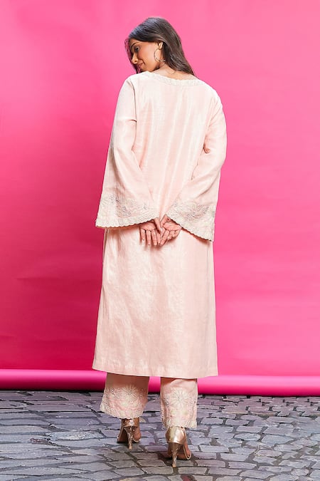 Priyanka Jain Floral Bloom Embroidered Kurta Pant Set 