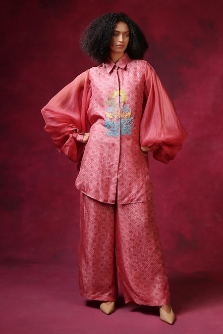 Shilpi Gupta Ballon Sleeve Resham Embroidered Shirt With Pant 