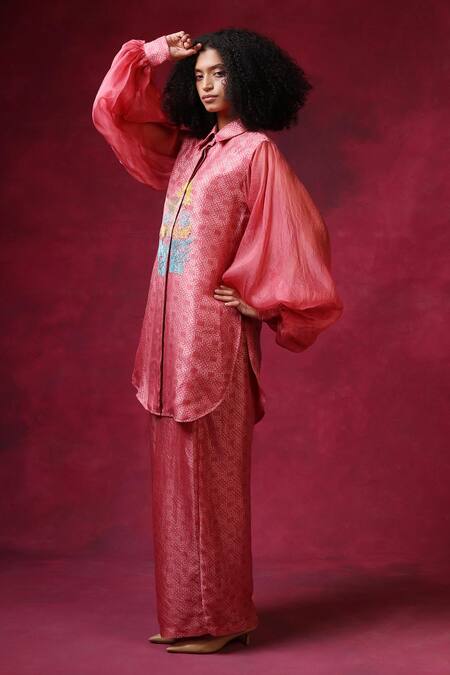 Buy_Shilpi Gupta_Pink Organza Jacquard Embroidery Floral Ballon Sleeve Resham Shirt With Pant _Online_at_Aza_Fashions