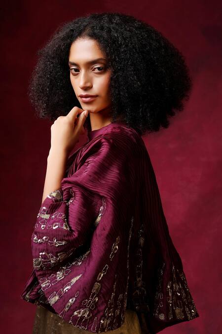 Shilpi Gupta_Gold Organza, Tissue Sequins, Patchwork Border Embroidered Lehenga Set With Cape _Online_at_Aza_Fashions