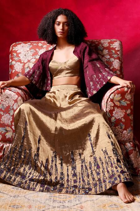 Buy_Shilpi Gupta_Gold Organza, Tissue Sequins, Patchwork Border Embroidered Lehenga Set With Cape _Online_at_Aza_Fashions