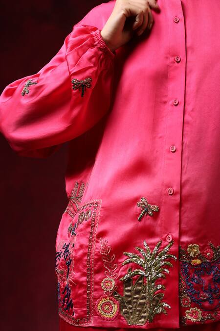 Buy_Shilpi Gupta_Pink Bamberg Satin Embroidery Cutdana Collar Border Shirt 