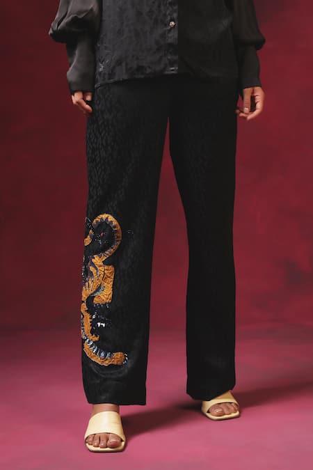Shop_SHILPI GUPTA_Black Viscose Jacquard Woven Geometric Pant _at_Aza_Fashions