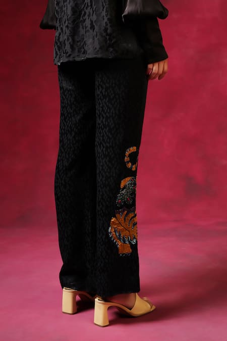 SHILPI GUPTA_Black Viscose Jacquard Woven Geometric Pant _Online_at_Aza_Fashions