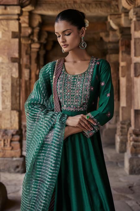Shop Kritika Dawar Green Silk, Organza Mirrors, Embroidery Round Neck Zaha Thread And Anarkali Set Online at Aza Fashions Shop_Kritika Dawar_Green Silk, Organza Mirrors, Embroidery Round Neck Zaha Thread And Anarkali Set _Online_at_Aza_Fashions