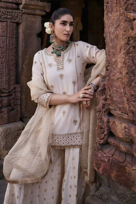 Buy Kritika Dawar Ivory Organza, Chanderi, Brocade Shrina Wildflora Dori Kurti Sharara Set Online at Aza Fashions Buy_Kritika Dawar_Ivory Organza, Chanderi, Brocade Shrina Wildflora Dori Kurti Sharara Set _Online_at_Aza_Fashions