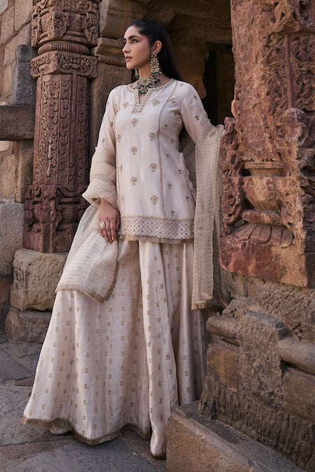 Shop Kritika Dawar Ivory Organza, Chanderi, Brocade Shrina Wildflora Dori Kurti Sharara Set Online at Aza Fashions Shop_Kritika Dawar_Ivory Organza, Chanderi, Brocade Shrina Wildflora Dori Kurti Sharara Set _Online_at_Aza_Fashions