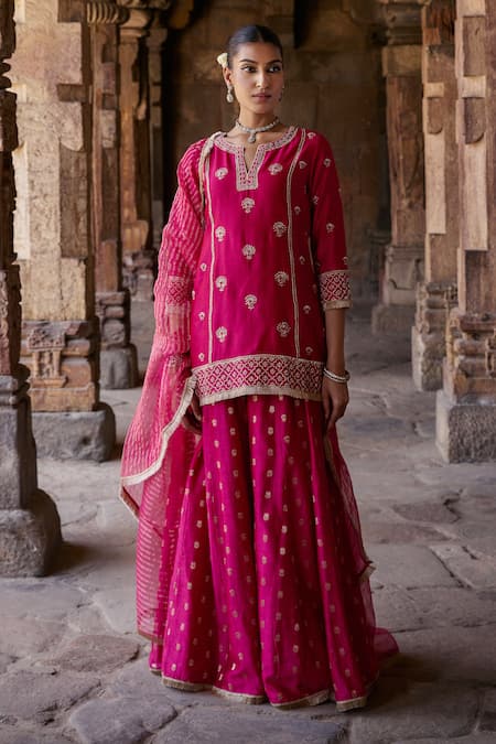 Kritika Dawar Pink Organza, Chanderi Embroidery, Zari, Shrina Phool Dori Kurti Sharara Set Online at Aza Fashions Kritika Dawar_Pink Organza, Chanderi Embroidery, Zari, Shrina Phool Dori Kurti Sharara Set _Online_at_Aza_Fashions
