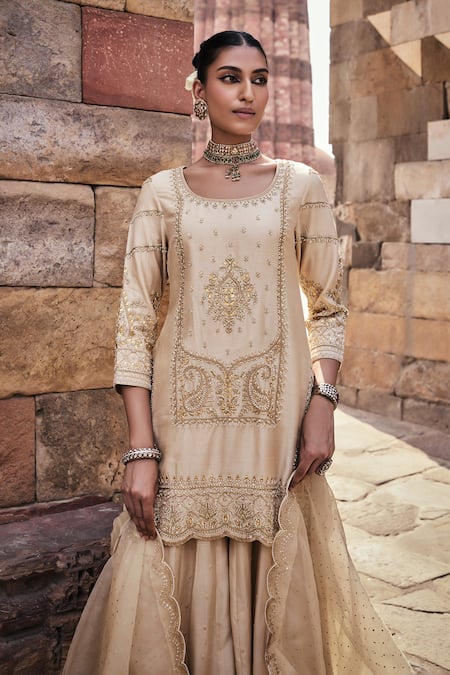 Kritika Dawar Ivory , Organza Gota Patti, Pearls, Alaya Gul Kurta Sharara Set at Aza Fashions Kritika Dawar_Ivory , Organza Gota Patti, Pearls, Alaya Gul Kurta Sharara Set _at_Aza_Fashions