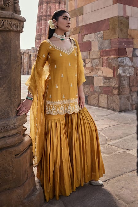 Shop Kritika Dawar Yellow , Organza Gota Patti, Pearls, Ambar Gulshan Kurti Gharara Set Online at Aza Fashions Shop_Kritika Dawar_Yellow , Organza Gota Patti, Pearls, Ambar Gulshan Kurti Gharara Set _Online_at_Aza_Fashions