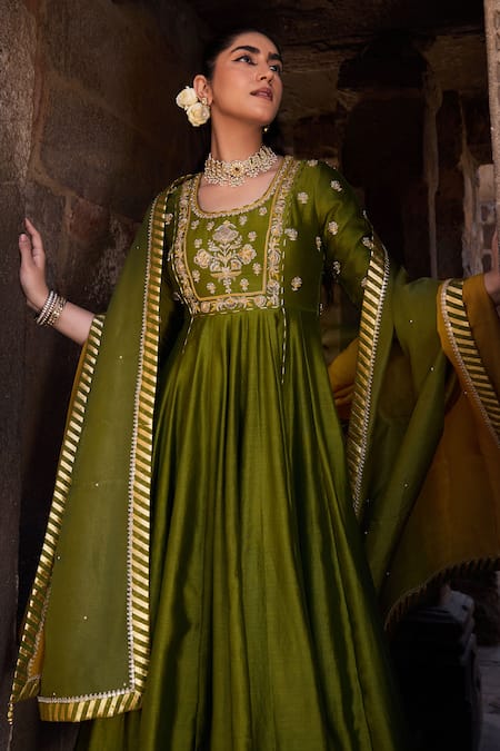 Kritika Dawar_Green Tissue, Silk, Chanderi Embroidery, Zoha Dori Phool Bahar Anarkali Set _Online_at_Aza_Fashions